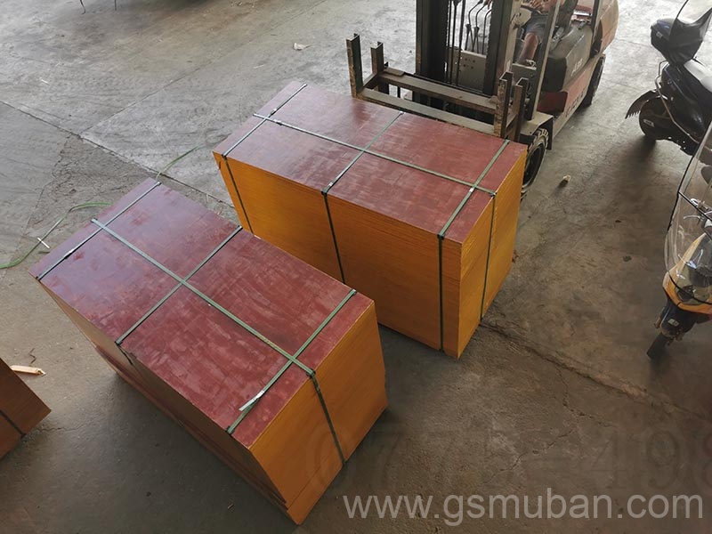 紅模板和黑模板哪個好?介紹他們的獨特之處 紅模板和黑模板哪個好?介紹他們的獨特之處