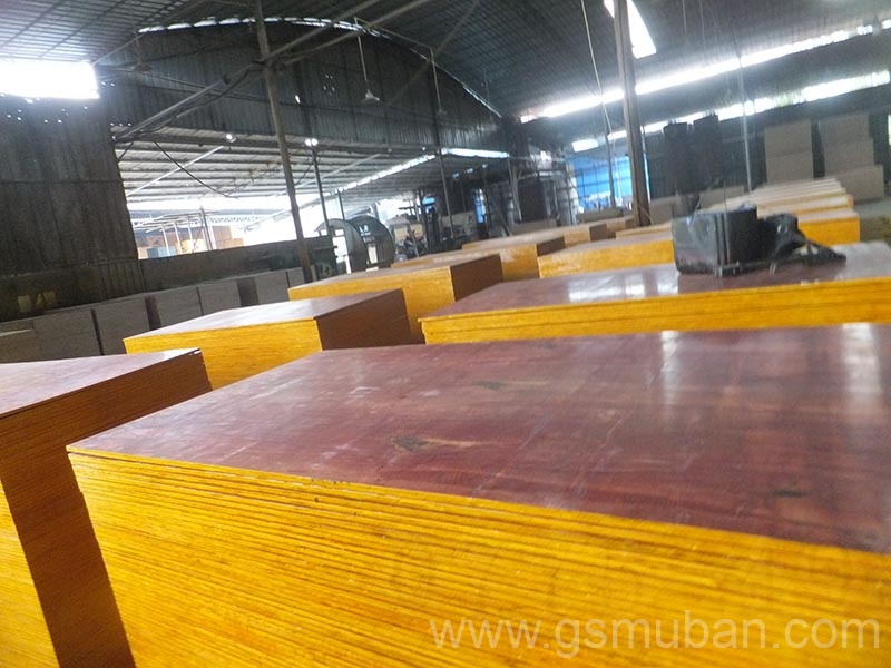 建筑模板一次成型與二次成型有什么區別? 建筑模板一次成型與二次成型有什么區別?